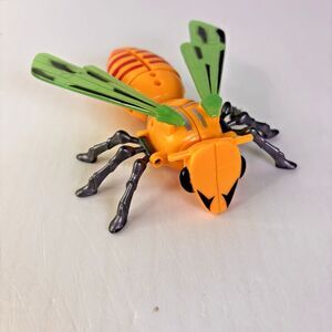 LH Toys V World Invading Insects Yellow Jacket Bee Wasp 80s KO Transforming VTG